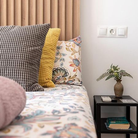 Beach Front Holiday Studio Фуeнхирола Екстериор снимка