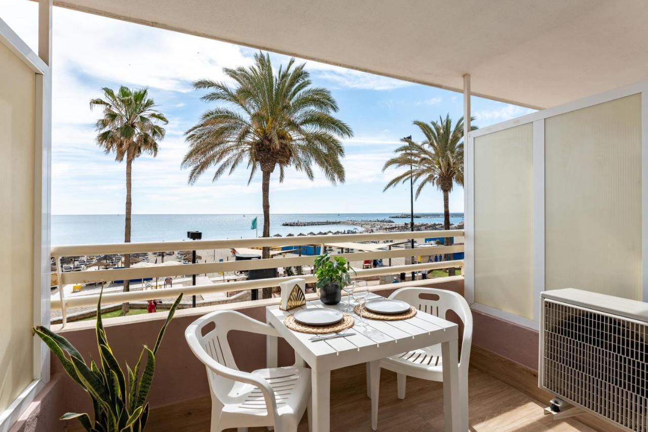 Beach Front Holiday Studio Фуeнхирола Екстериор снимка
